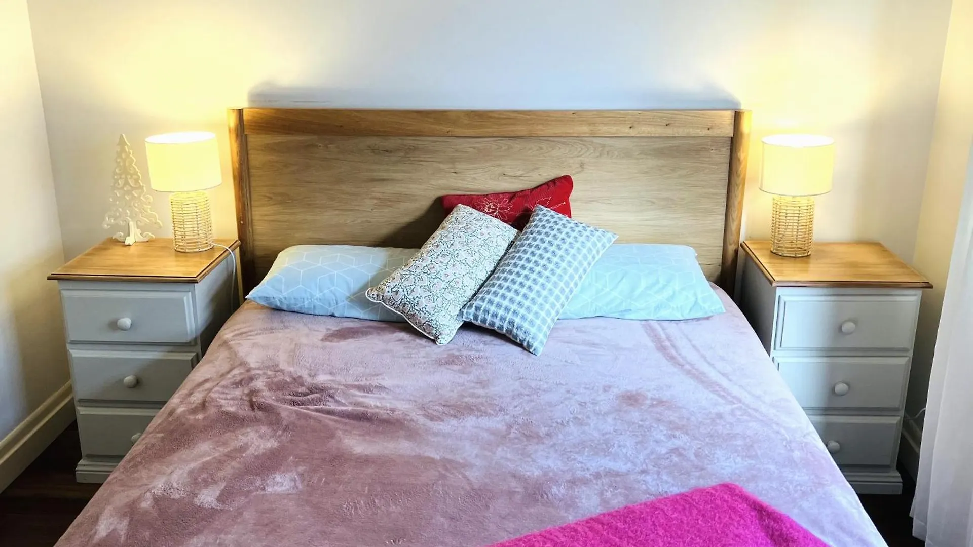 Family And Pet Friendly Home In Brisbane Apartmán