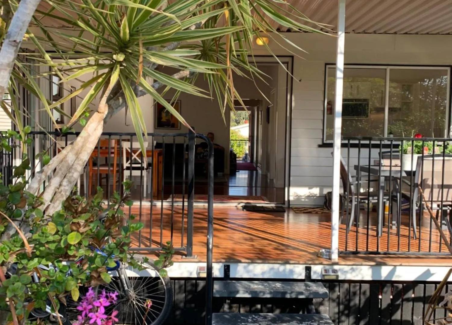 Family And Pet Friendly Home In Brisbane Apartment